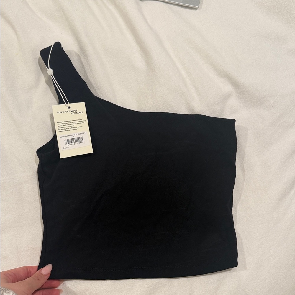 Monday Body Windsor Tank